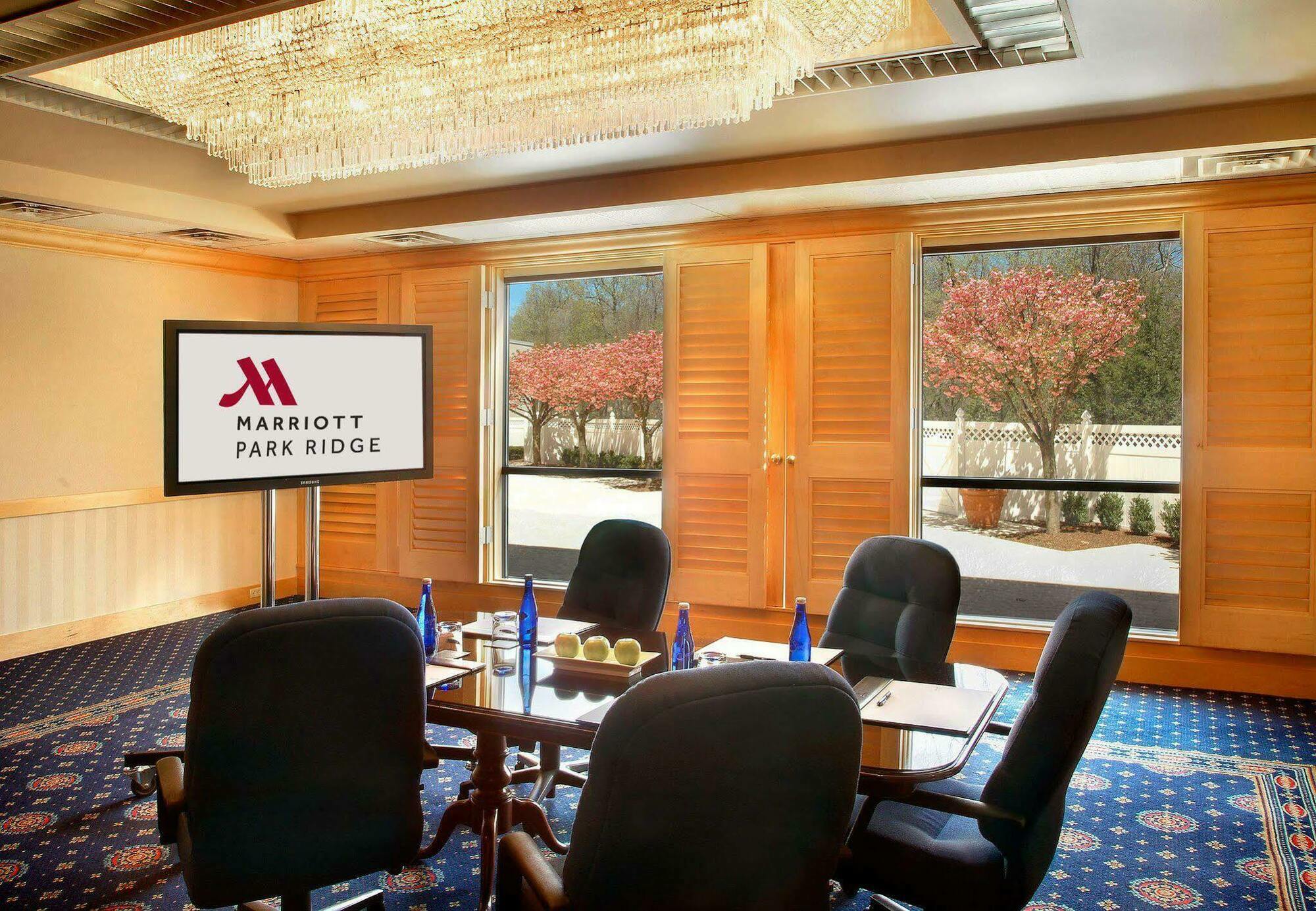 Marriott Park Ridge Hotel Instalações foto